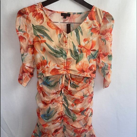 Crop TopFloral Skirt Set - Picture 3 of 8